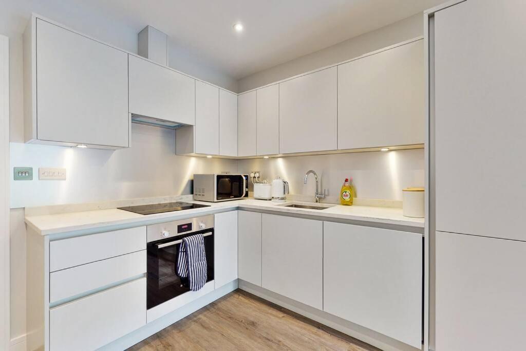 Elegant 2Bed Flat 10Min To Wimbledon Tennis Courts London Ngoại thất bức ảnh